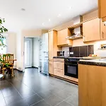 Design Apartment in Köln mit Terrasse